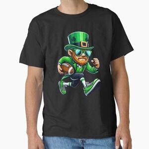 Leprechaun Playing Football St Patricks Day Sport Classic T-Shirt